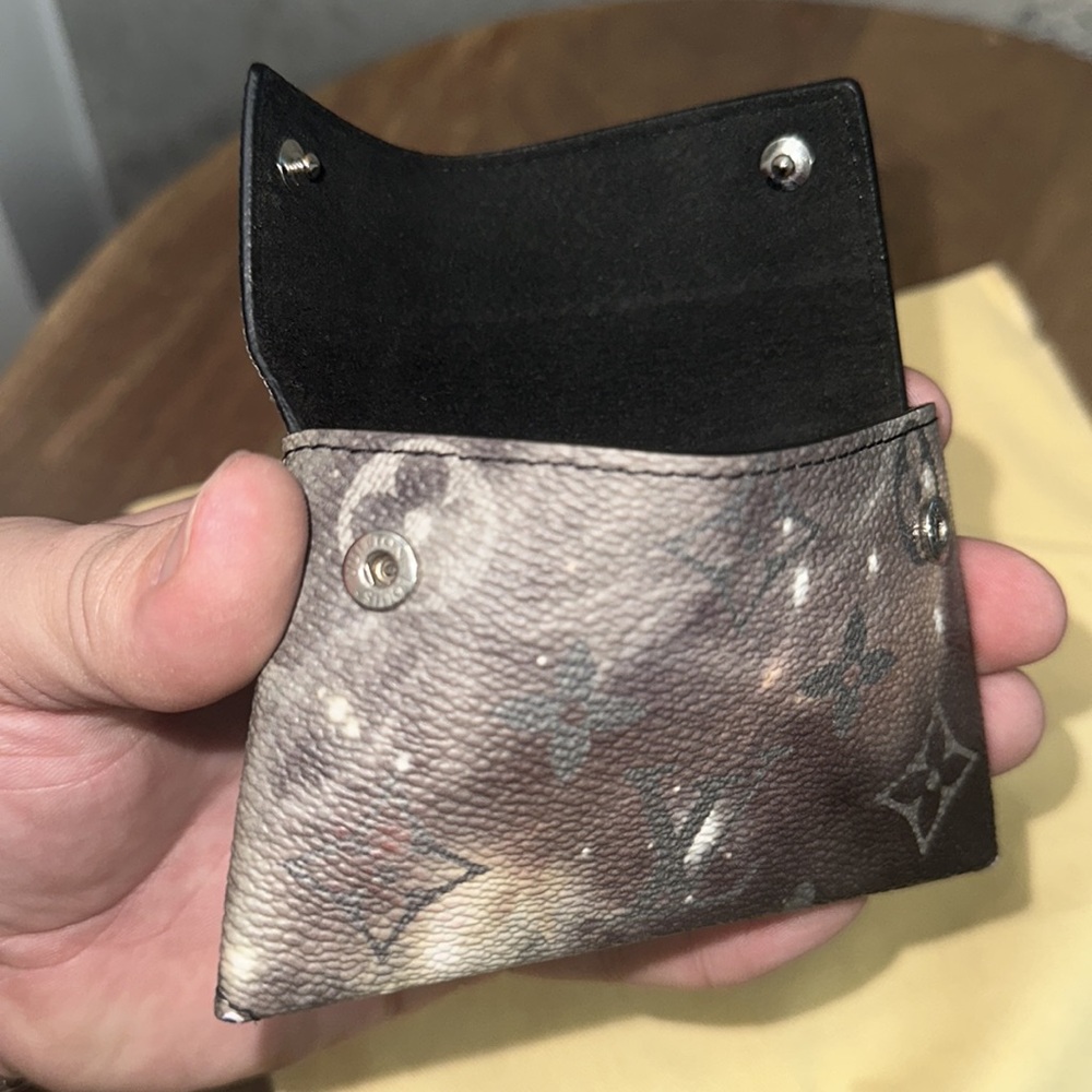 Louis Vuitton galaxy Apollo card case size small wallet - Picture 9 of 13